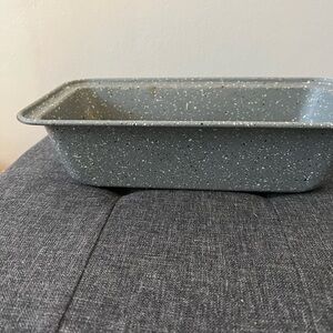 Loaf Pan Gray Kitchen Item 11” x 6” x 3”